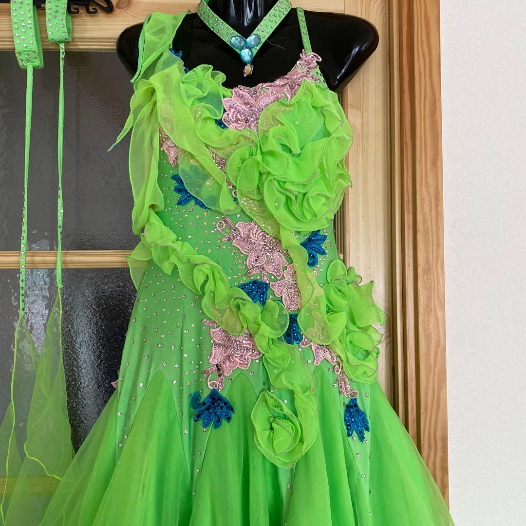 値下げ！社交ダンススタンダードドレスグリーン