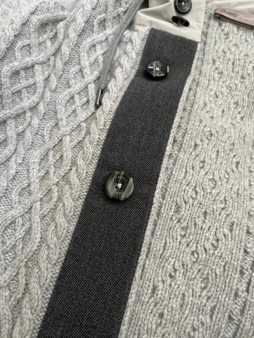 未使用 HERNO RESORT ヘルノリゾート ローゲージニット フード付き