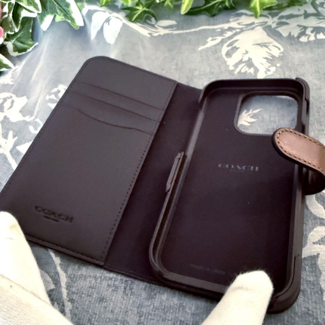 新品 コーチ　COACH　iPhone 15pro 手帳型ケース