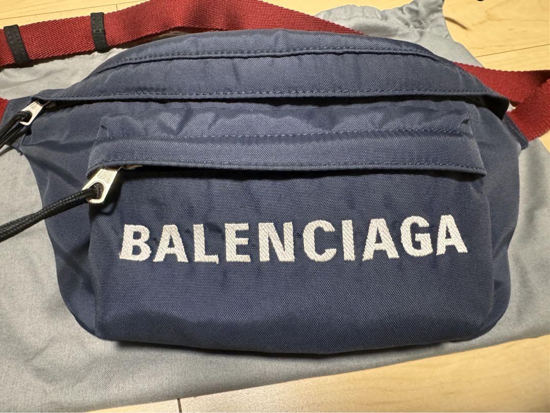 BALENCIAGA ベルトバッグ ネイビー　バレンシアガ　ボディバッグ バレンシアガ BALENCIAGA ボディバッグ ネイビー