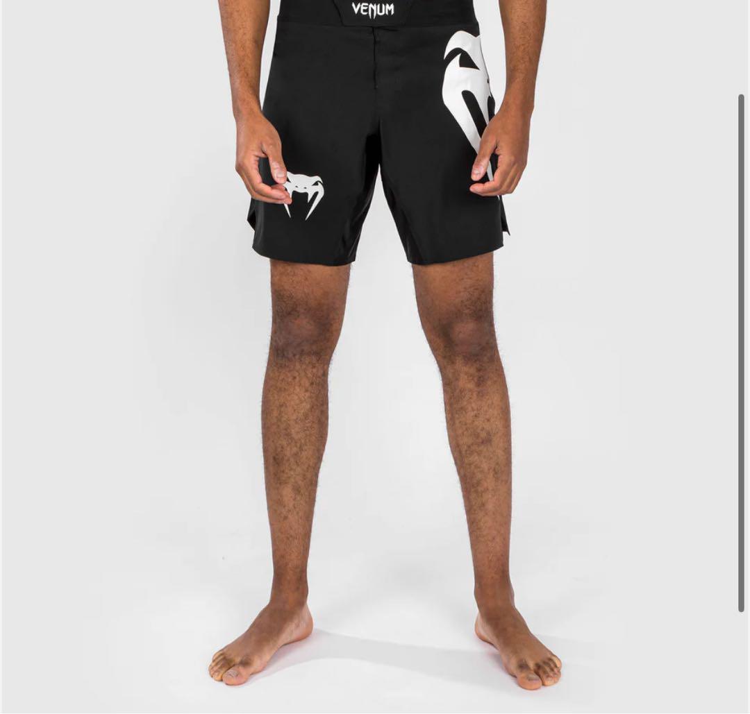 Venum スネークロゴ 格闘技　パンツ　L