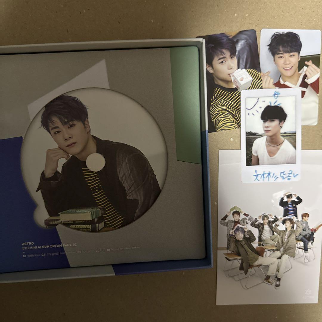 BTS ジョングク 展示会 グッズ ゴールデンバー HYBE INSIGHT] Jung Kook Exhibition 'GOLDEN : The Moments' IN