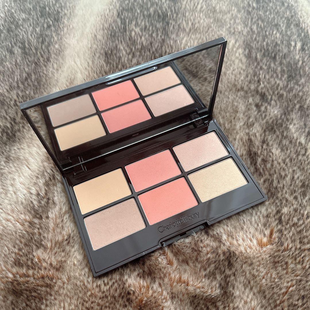 フェイスパウダー CT GLOWING PRETTY SKIN PALETTE