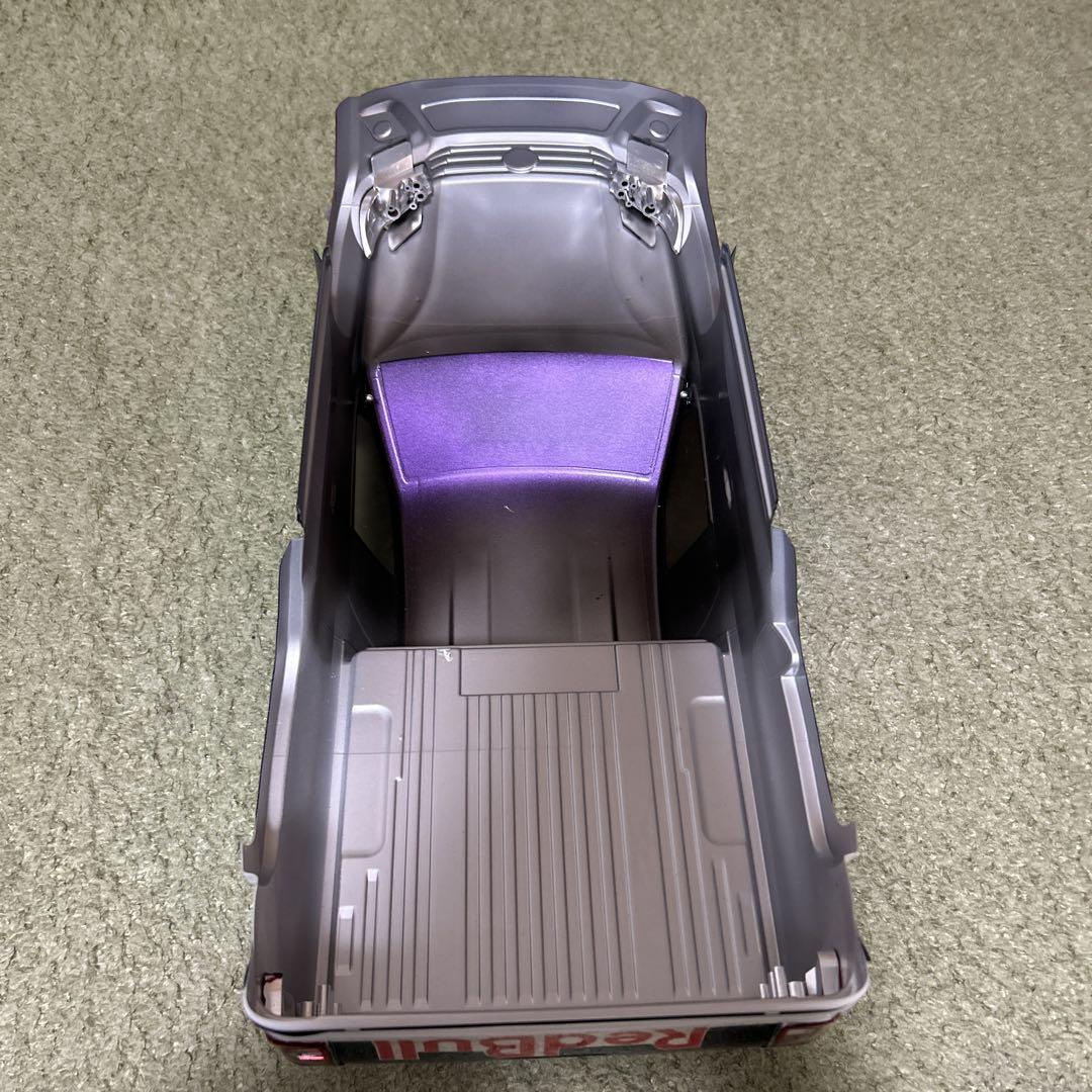 タミヤ トヨタ ハイラックス エクストラキャブ ボディ レッドブル 仕様