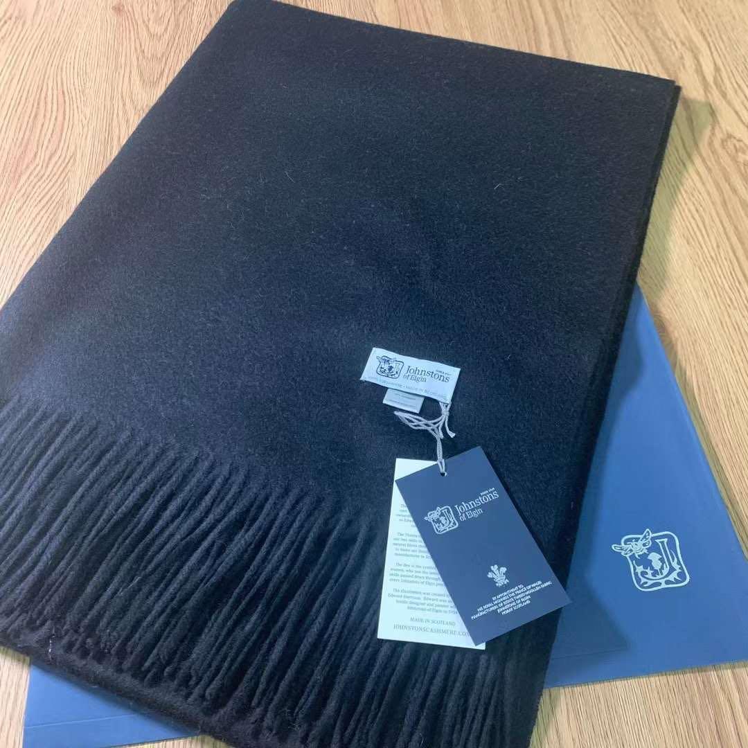 ジョンストンズ Johnstons of Elgin 大判ストール マフラー ジョンストンズ Johnstons of Elgin 大判ストール マフラー