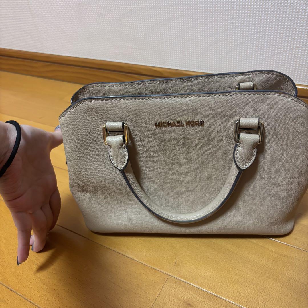 お気にいる MICHAEL KORS メルカリ - ハンドバッグ ベージュ バッグ