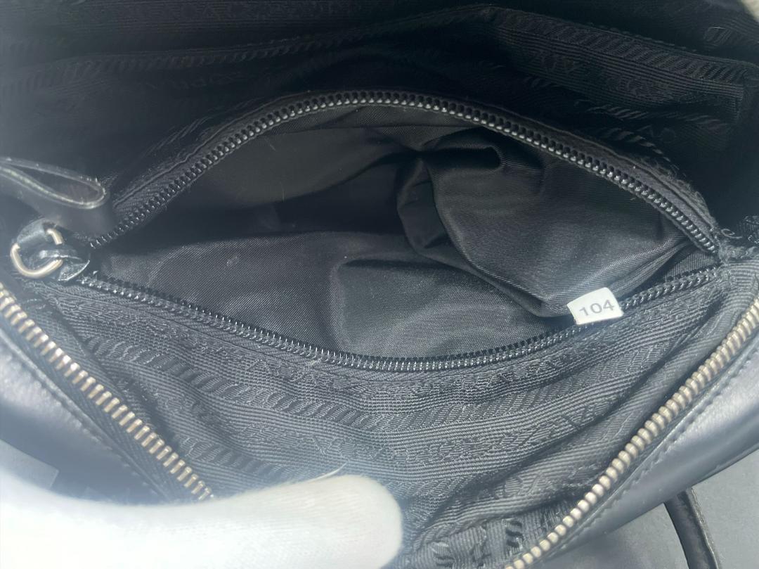 ◯PRADA プラダ ボーリングバッグ ハンドバッグ レザー 色 白 黒