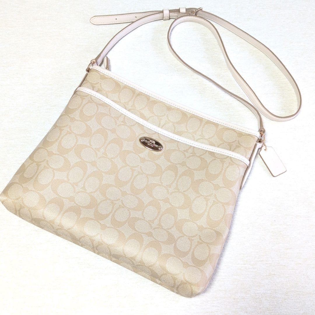 【美品】COACH コーチ　シグネチャー　ショルダーバッグ　斜めがけバッグ