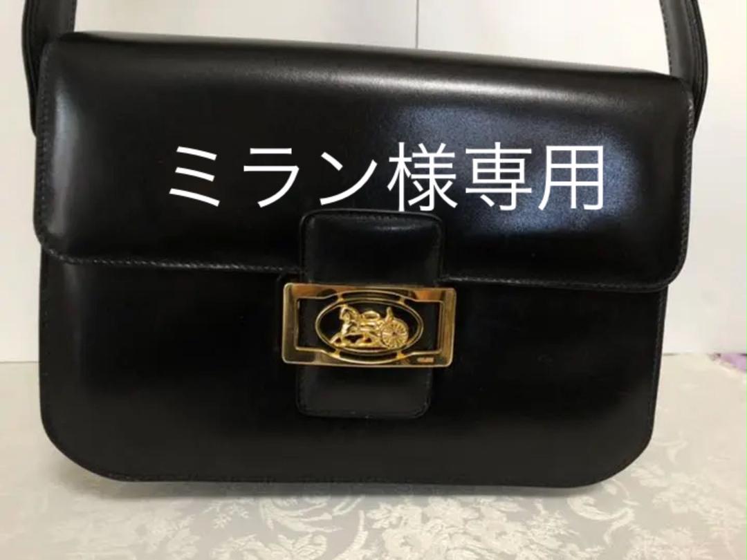 ブラック系今季ブランド CELINE セリーヌ 馬車金具 ショルダーバッグ 【楽天カード分割】 斜めがけ ショルダーバッグ セリーヌ 肩掛け ブラック 馬車金具 レザー ショルダーバッグ