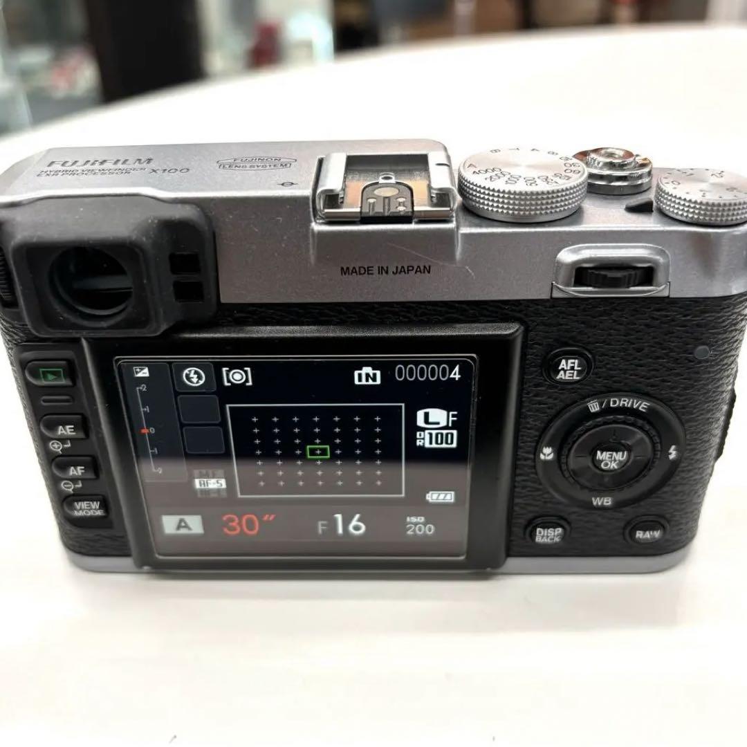 FUJIFILM FINEPIX X100 デジタルカメラ 7255