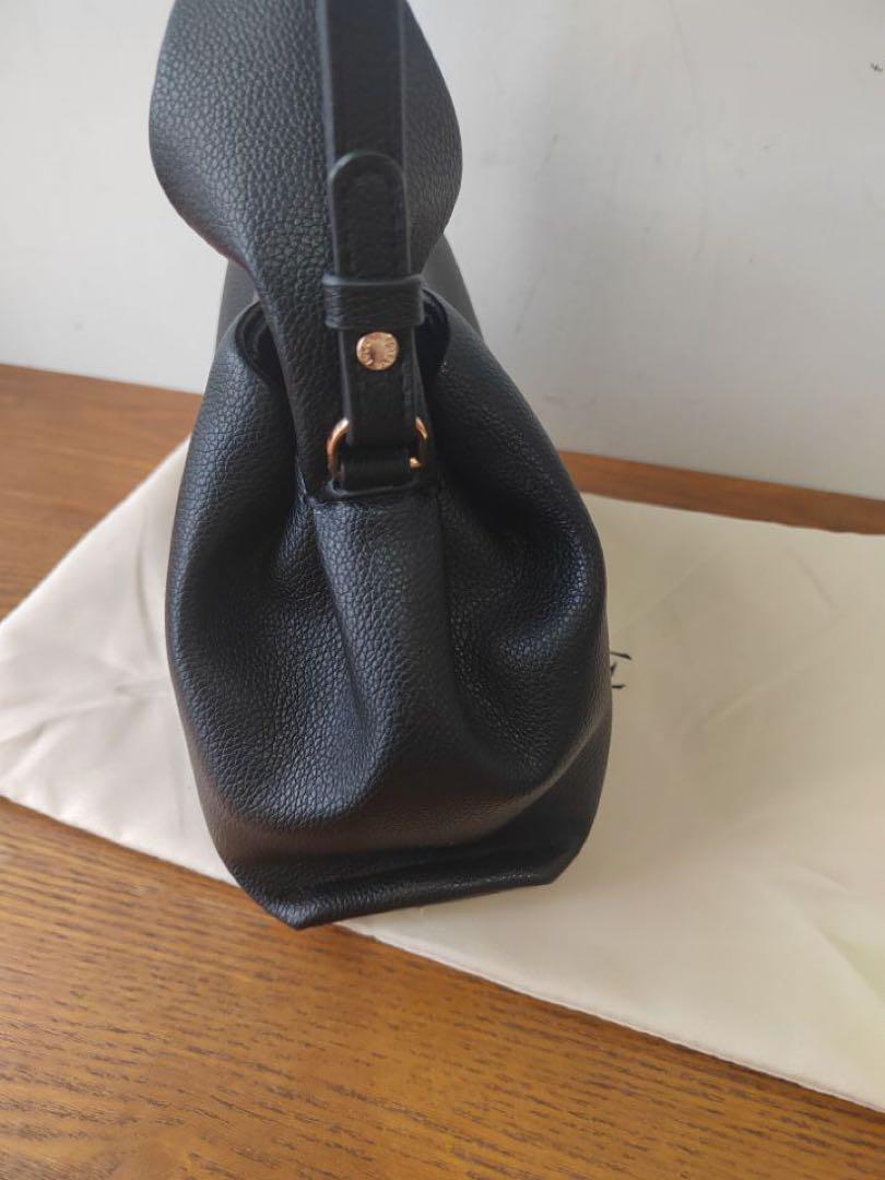 【美品】ポレーヌ　Numero Neuf ハンドバッグ　ブラック