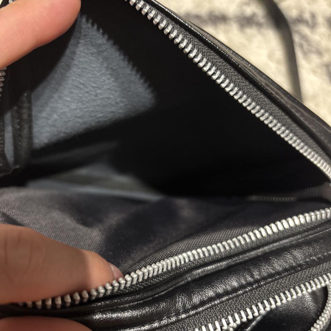COMME des GARÇONS 黒 ショルダーバッグ