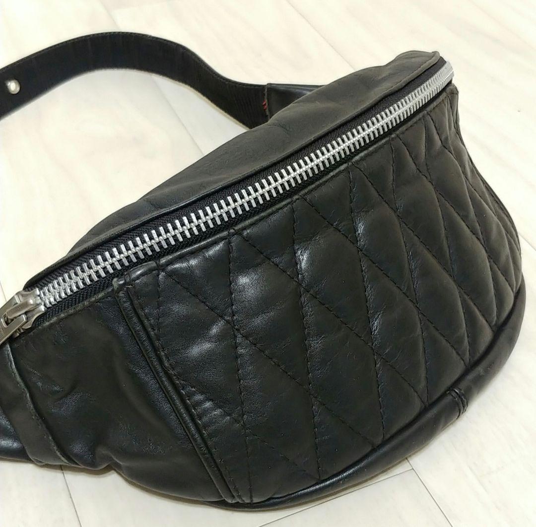 schott ブラック ボディバッグ