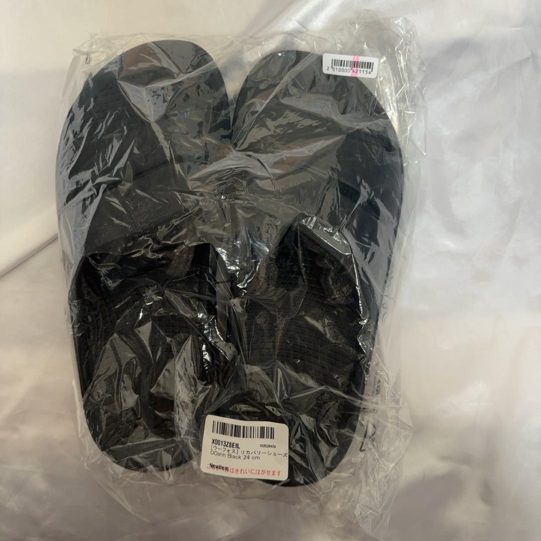 [ウーフォス] リカバリーシューズ OOahh Black 24cm
