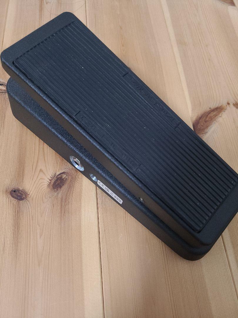 Crybaby GCB95 ワウペダル