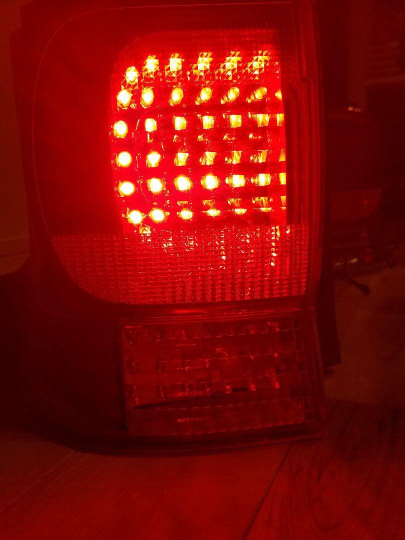 限定SALE人気 タント フルLEDテール PyNV9-m35081191274 高評価国産