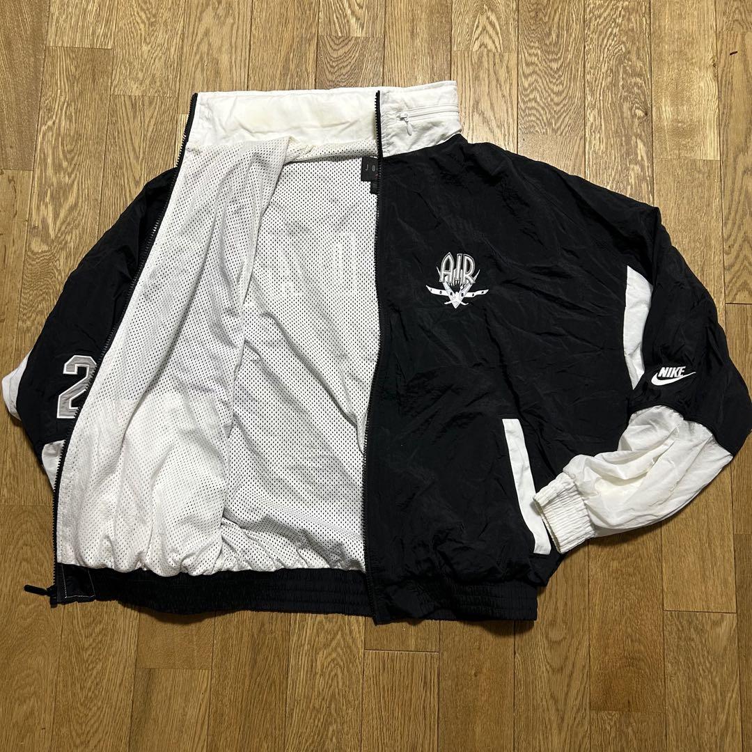 NIKE ジャンプマン　レガシーJORDAN ナイロンジャケット　23 ワッペン