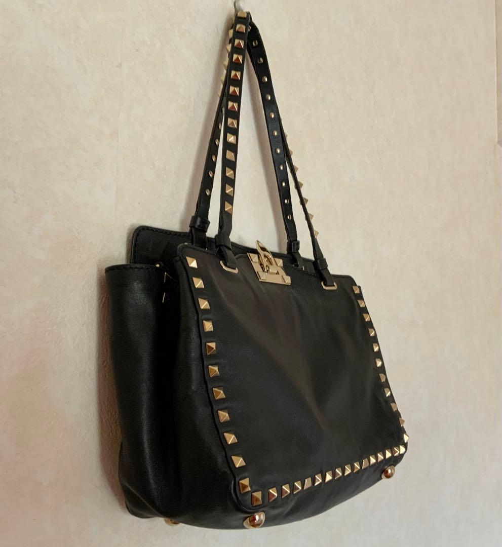 最終値下げ ヴァレンティノ ロックスタッズ(金)バッグ 黒 ショルダー