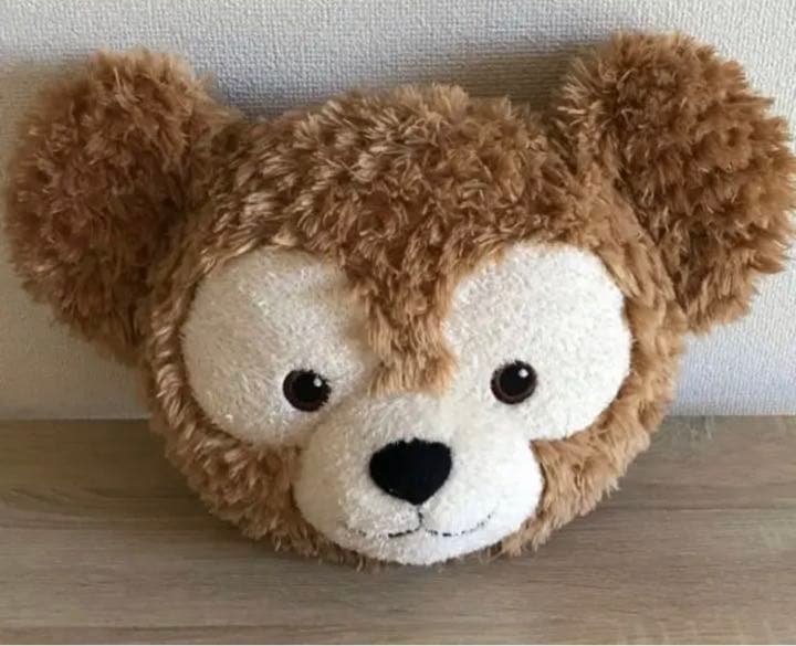 【お値下げ】ディズニーダッフィークッション✨