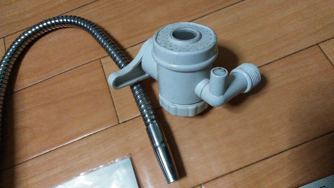 浄水器 活水器傷や汚れあり