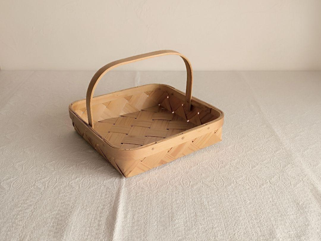 * vintage tray ❀ スポーンコリ 持ち手つきカゴ Finland