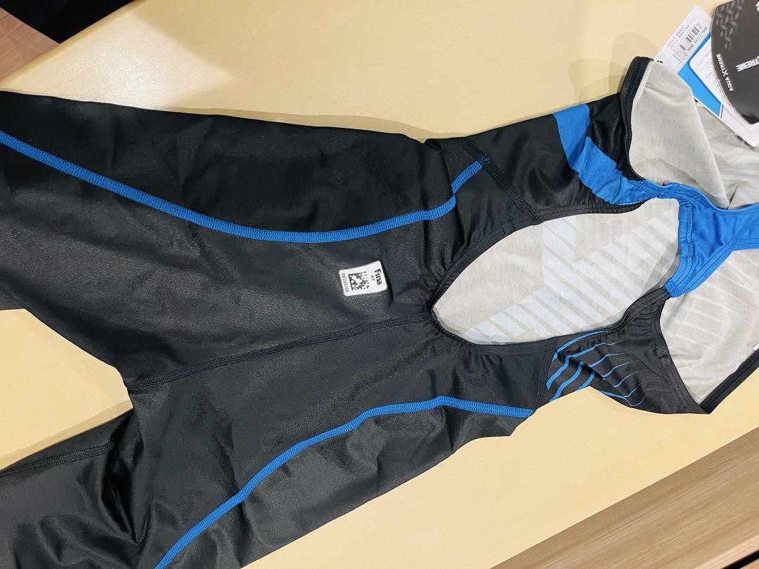 r*e様 新品　arena 競泳用水着　aquaxtrem サイズO