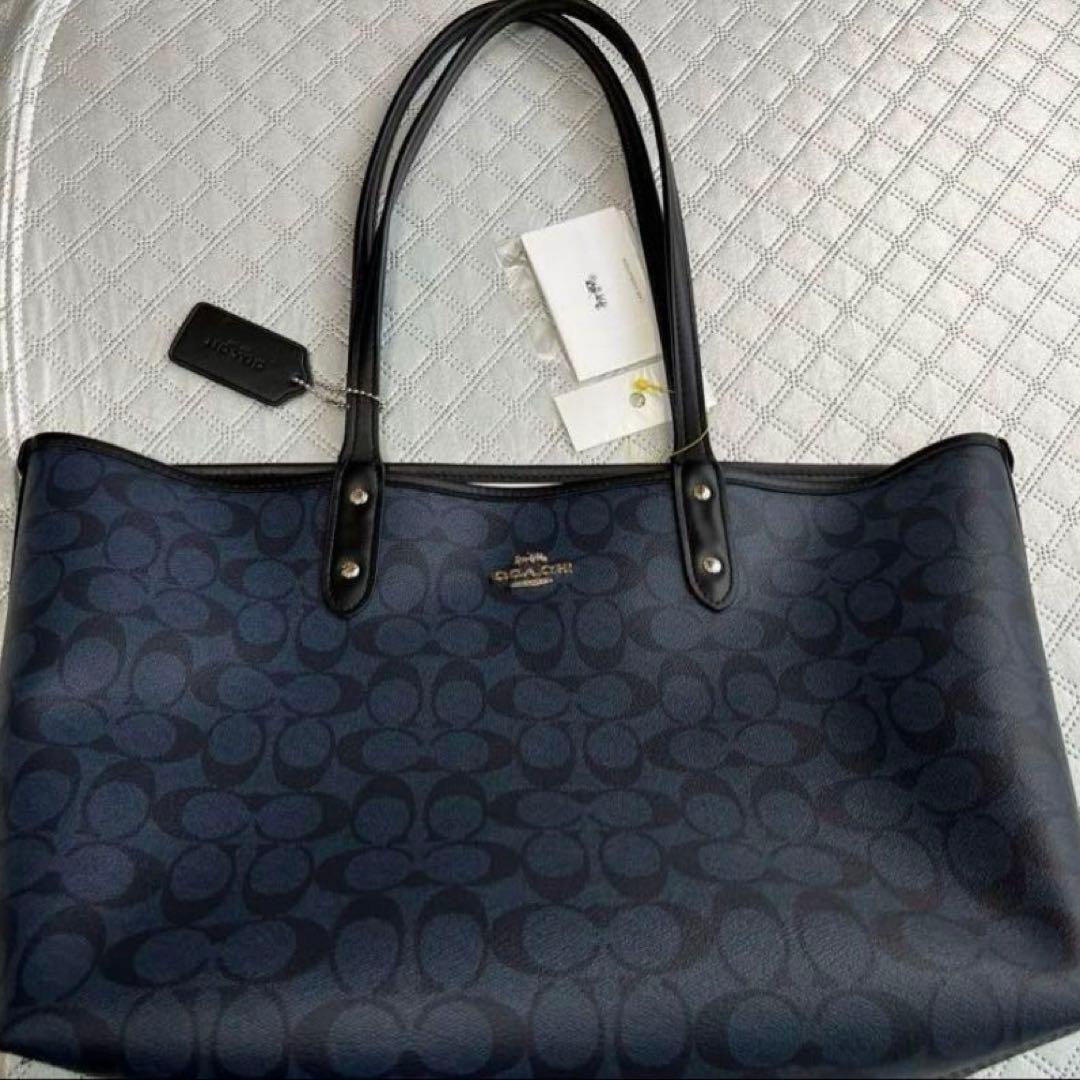 COACH コーチ トートバッグ リバーシブル 大容量 A4収納可 ネイビー