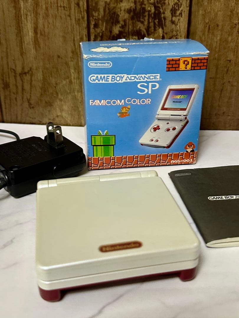 ゲームボーイアドバンスSP ファミコン 本体任天堂