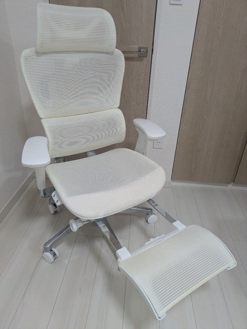 COFO Chair Premiumホワイト(cc-premium-white)