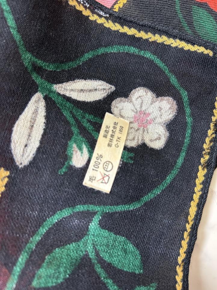 モスキーノ