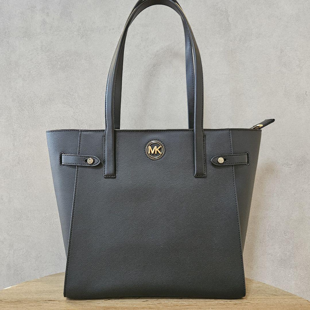 Michael Kors ブラック トートバッグ
