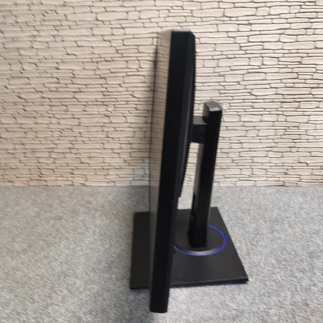 24インチゲーミングモニター