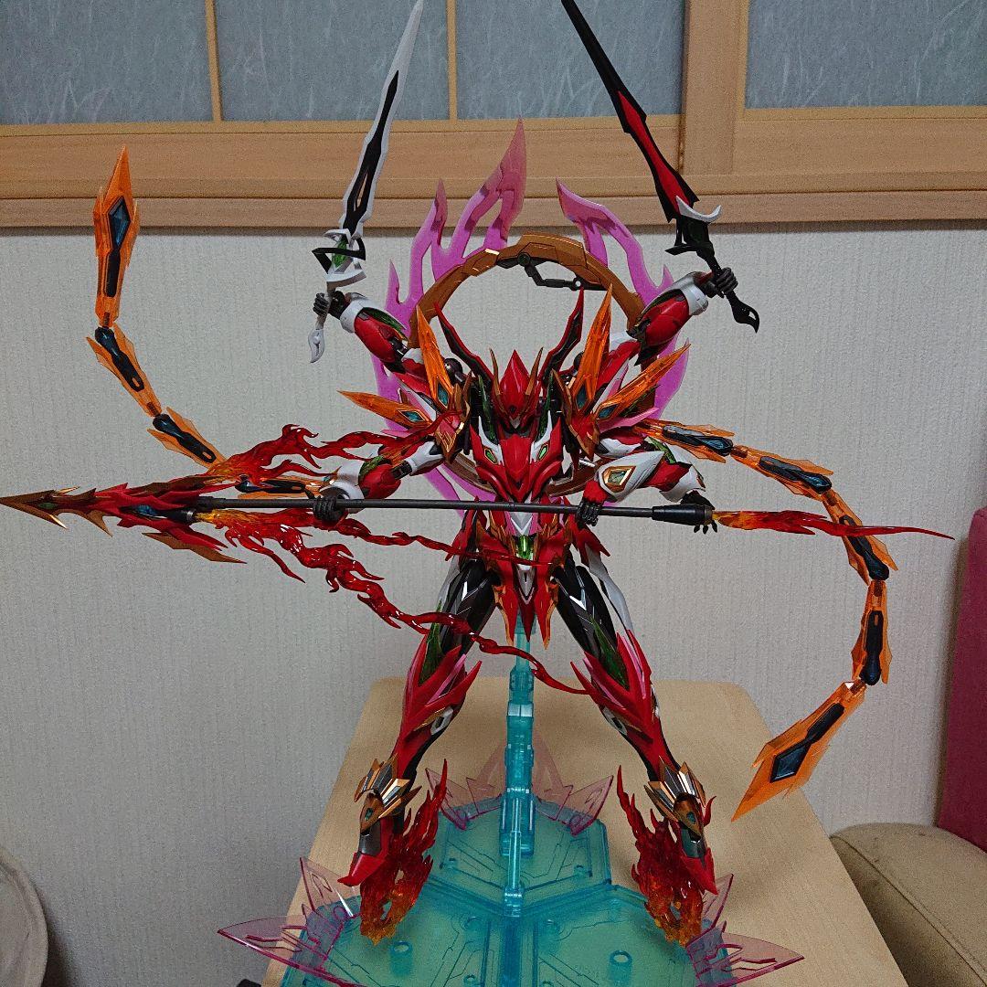 魔導核プラモデル組み立て済み 81t4iAkYQeL._UF350,350_QL80_.jpg