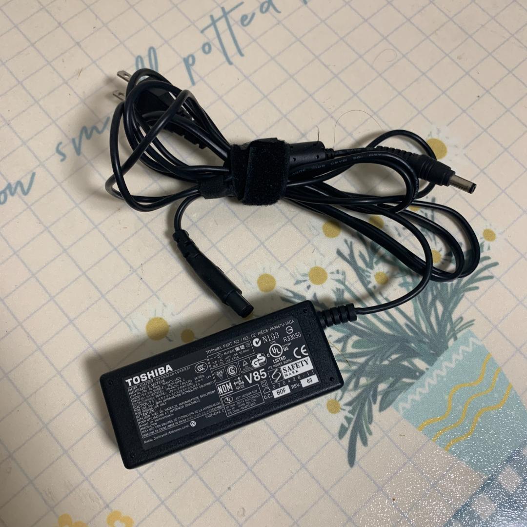 T02E【美品】東芝 薄型Core-i3第7世代/16GB/SSD1TB e