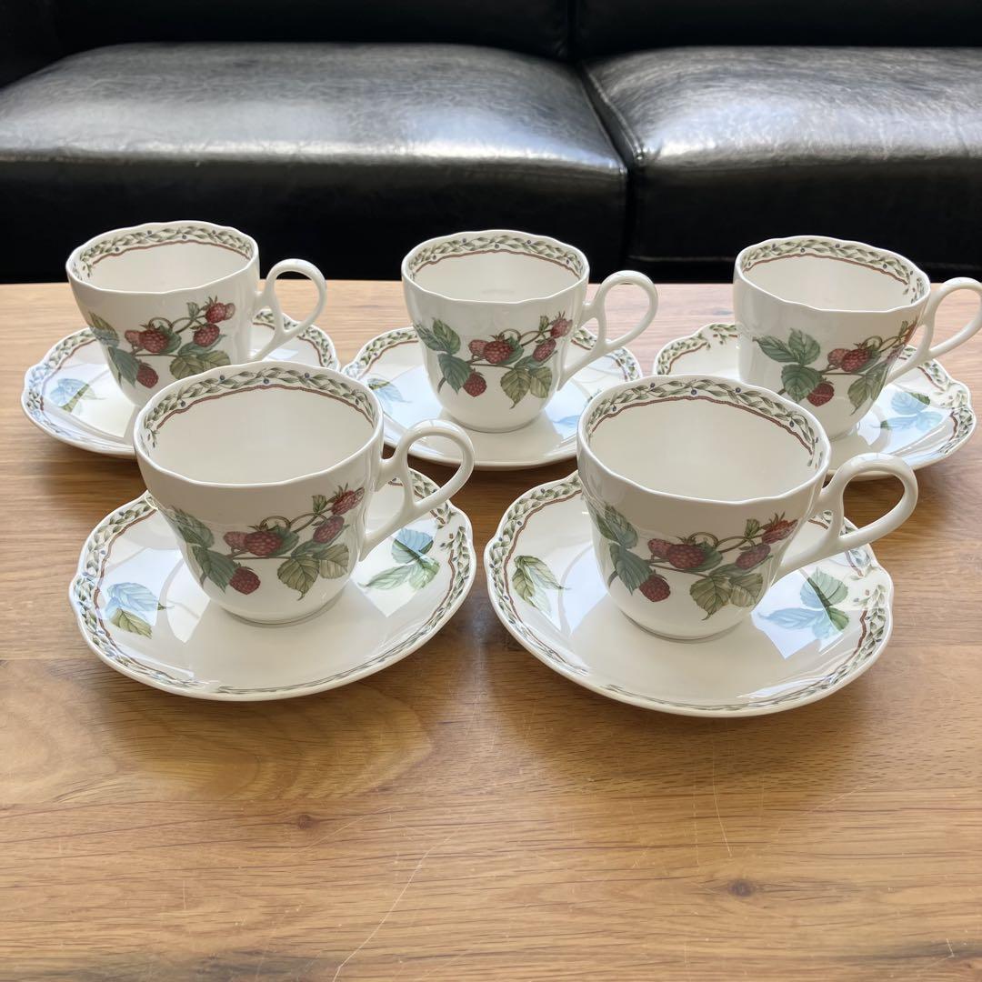 ノリタケロイヤルオーチャード カップ&ソーサー 5客セット