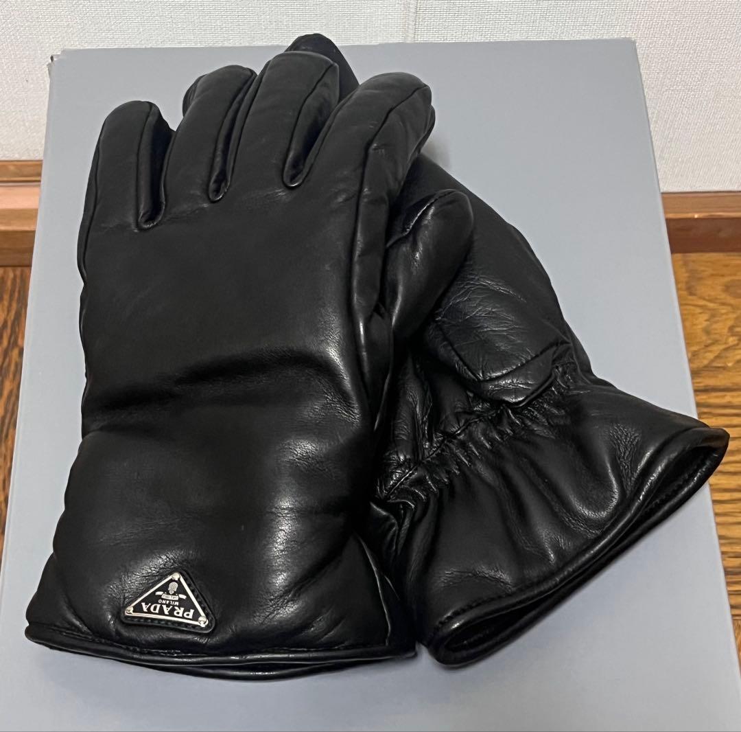 PRADAプラダトライアングルロゴ 三角プレート ラムレザーグローブ手袋81 2