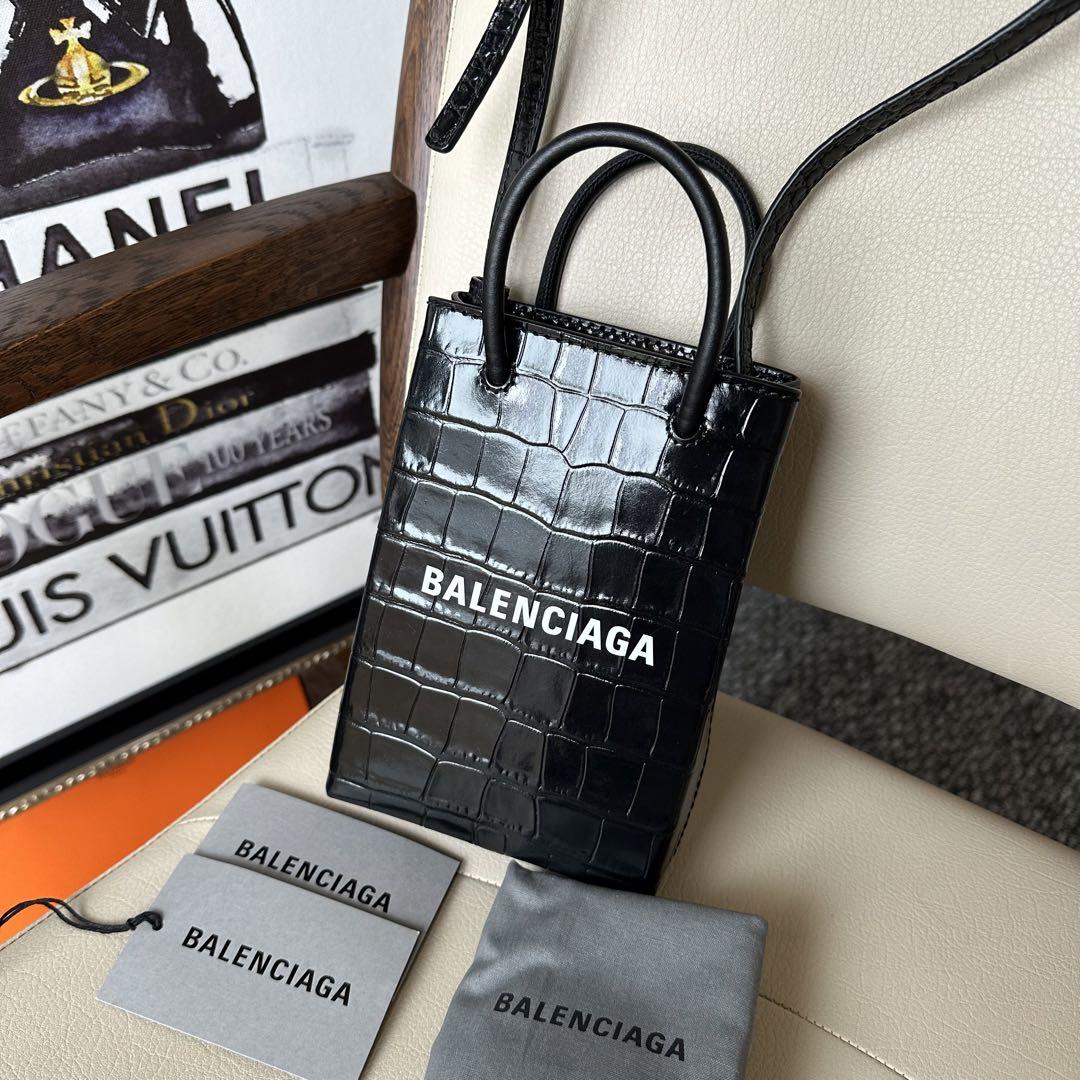 BALENCIAGA フォンホルダークロコ型押しショルダーバッグ