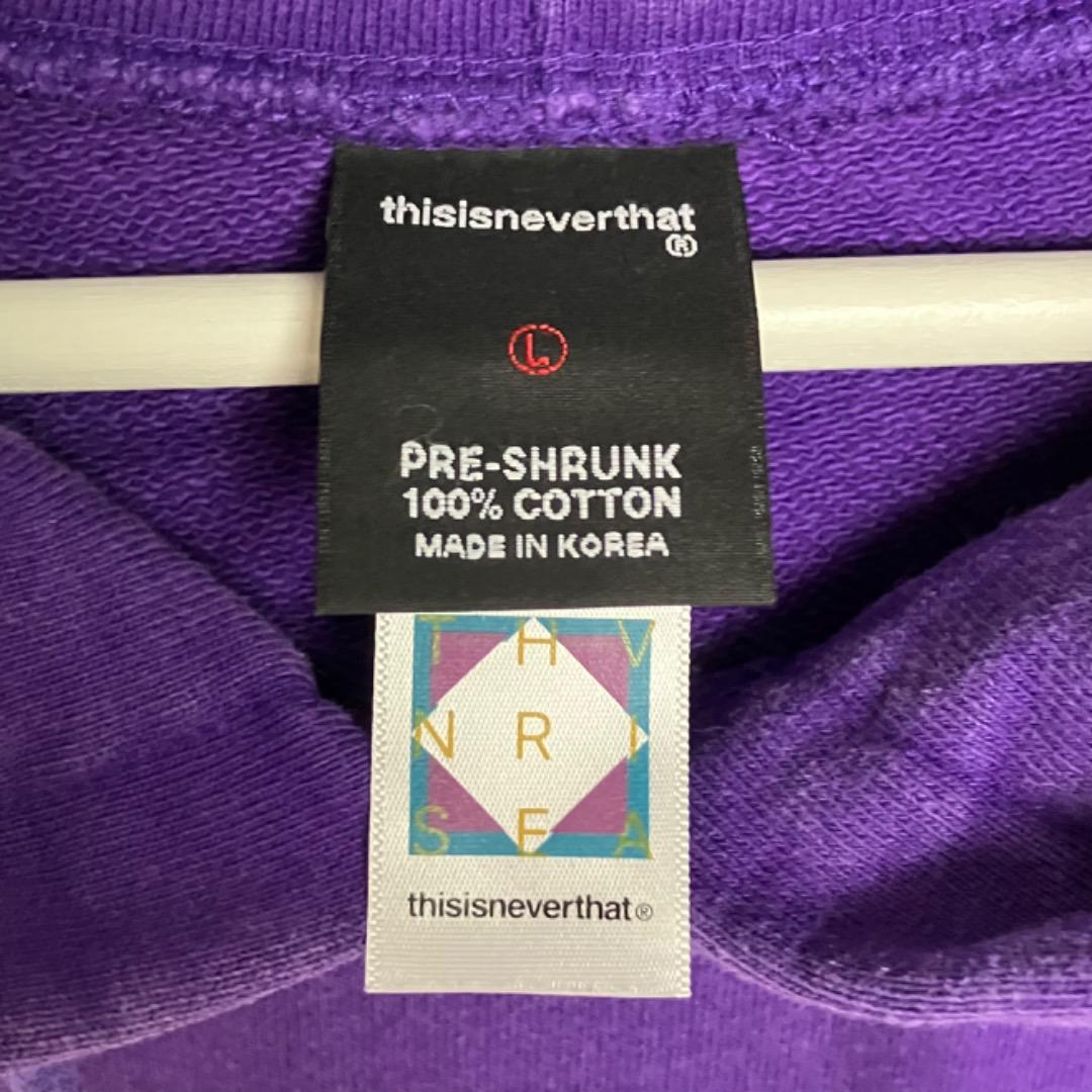 【THISISNEVERTHAT】ステッカーパーカーパープル パープル（紫）系 thisisneverthat(ディスイズネバーザット