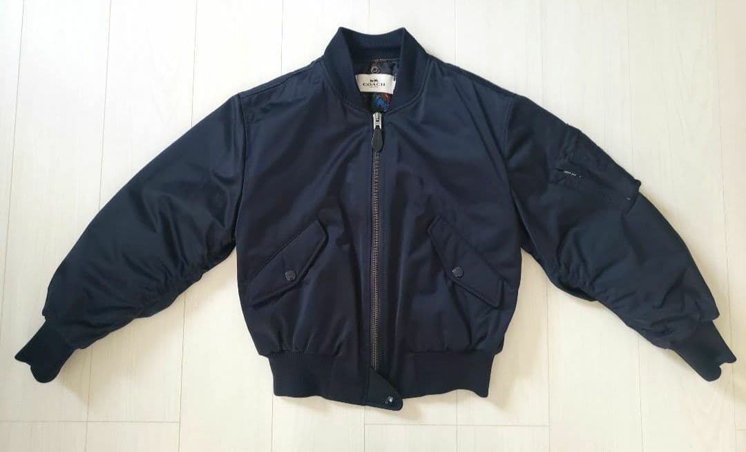 COACH コーチ MA-1 ブルゾン ジップアップ ネイビー ファー付き COACH コーチ MA-1 ブルゾン ジップアップ ネイビー ファー付き