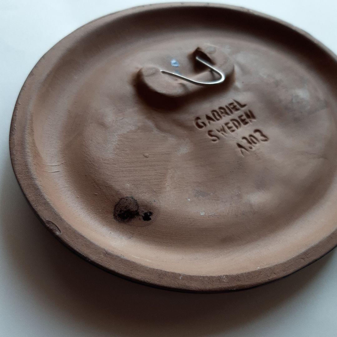 Gabriel 女の子と猫の陶板 - メルカリ