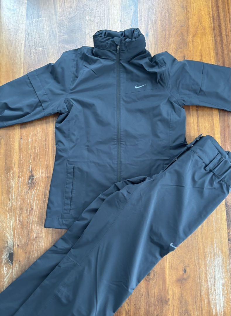最大10%OFFクーポン GOLF NIKE セットアップ ストームフィット レインウェア レディースウェア