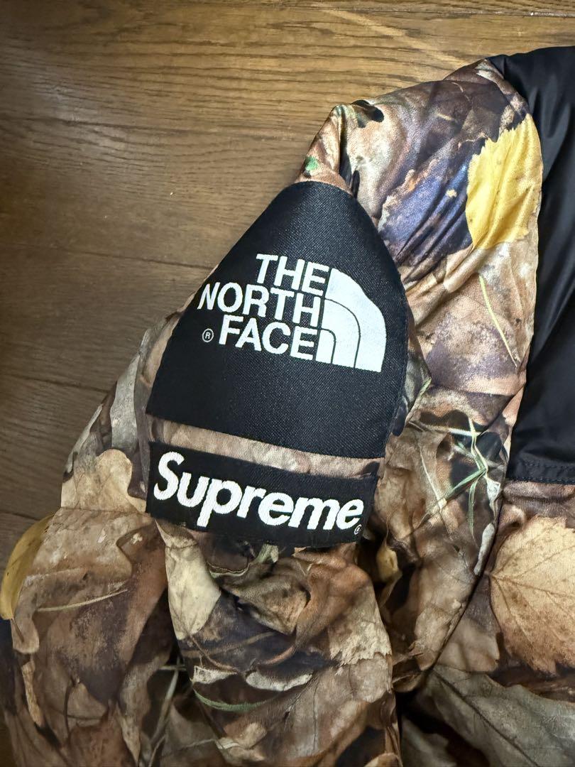 ジャケット・アウター Supreme The North Face Leaves Nuptse M