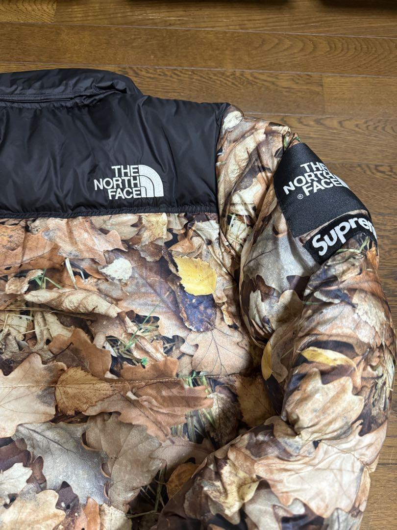 ジャケット・アウター Supreme The North Face Leaves Nuptse M