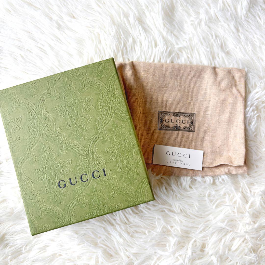 ゆわ　 ★プロフ・コメント必読★様　GUCCI GGマーモント