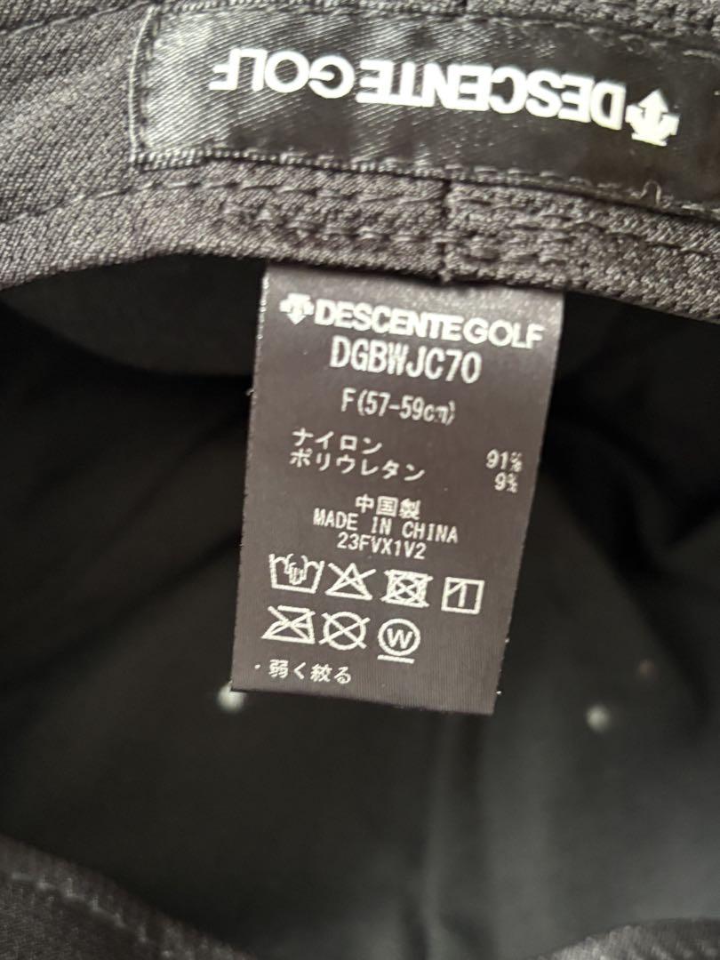 デサントゴルフ　ロゴ刺繍バケットハット