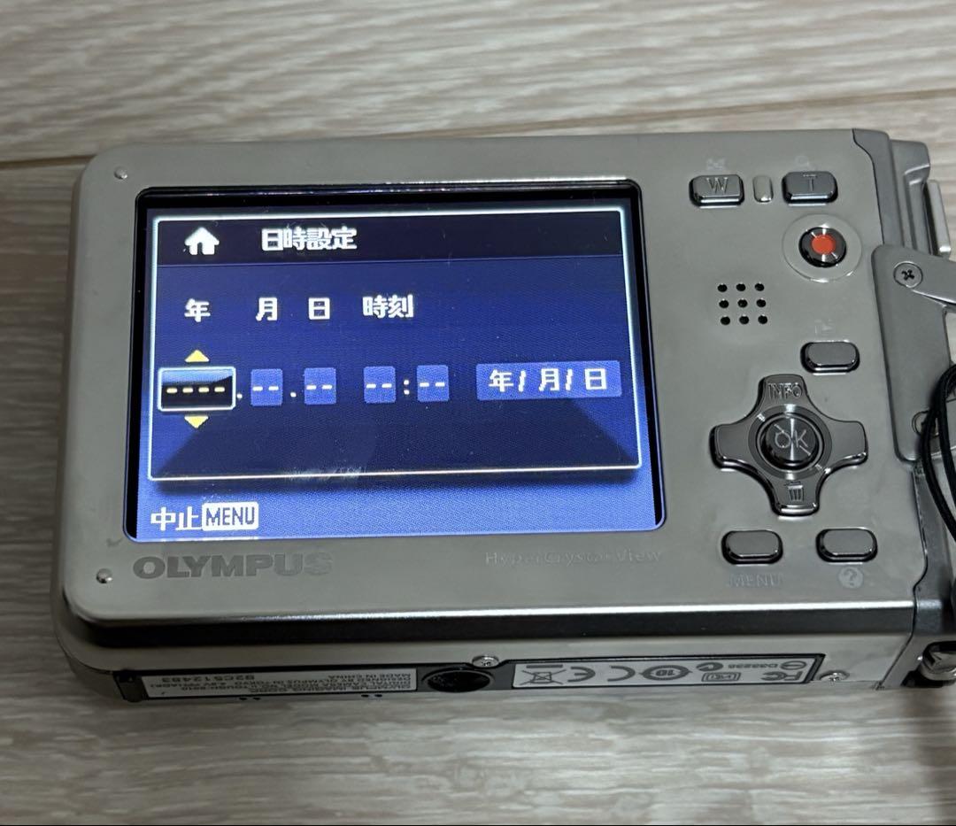 OLYMPUS μ TOUGH-8010 シルバー【動作確認済】