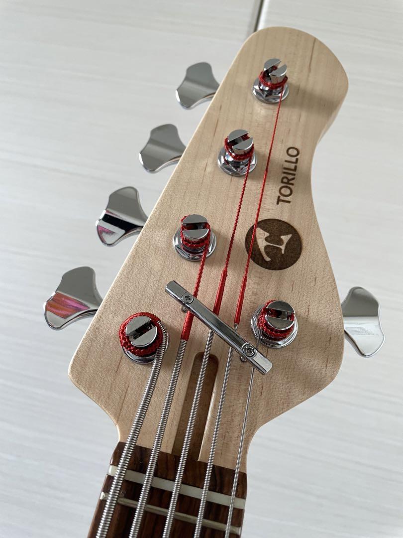 Torillo Basses Chantico FCV 5st エレキベース