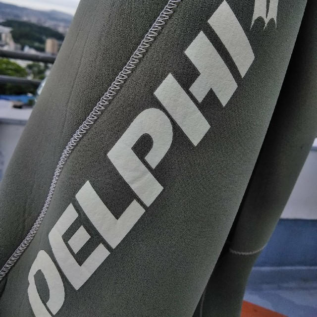 DELPHIデルフィーのシーガルウエットスーツメンズM送料無料