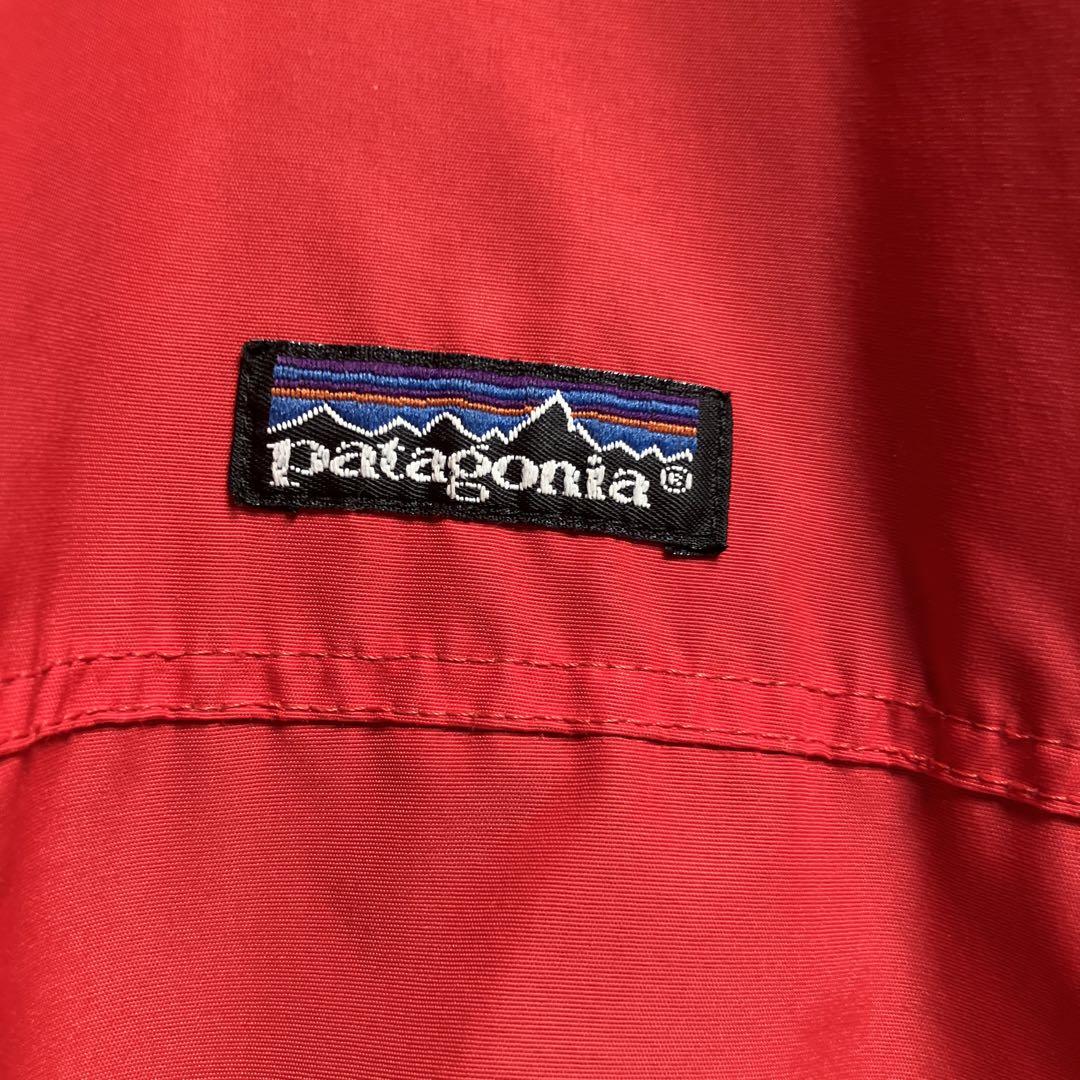 【SK】　patagonia レッド ナイロンジャケット