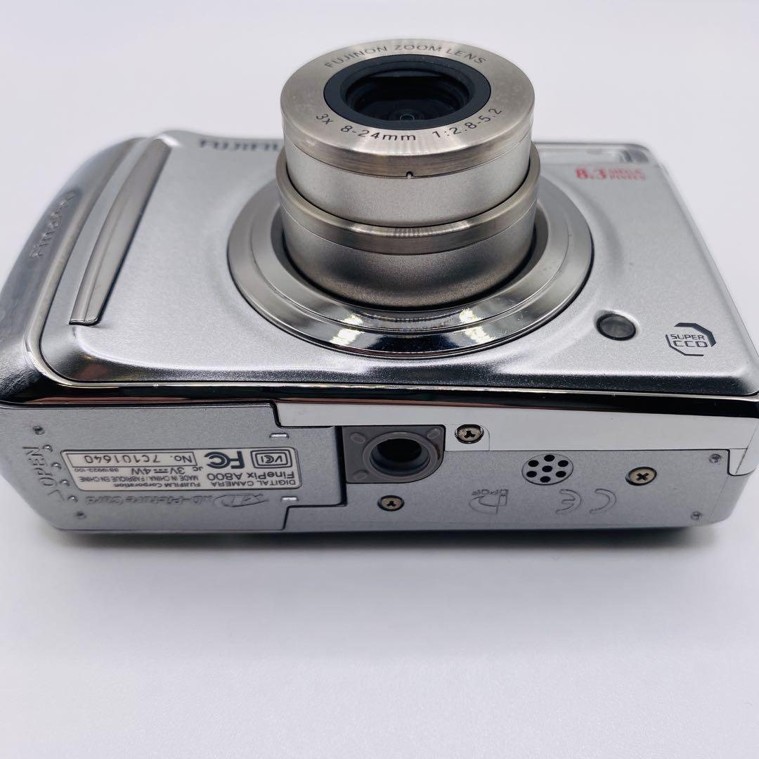 FUJIFILM finepix A800 デジタルカメラ　単三電池使用